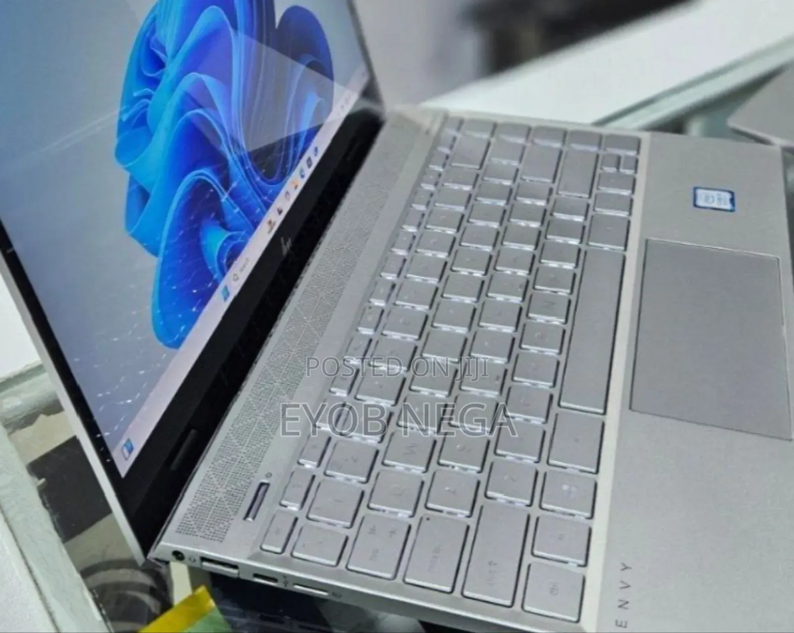 New Laptop HP Envy 13 8GB Intel Core I5 SSD 256GB