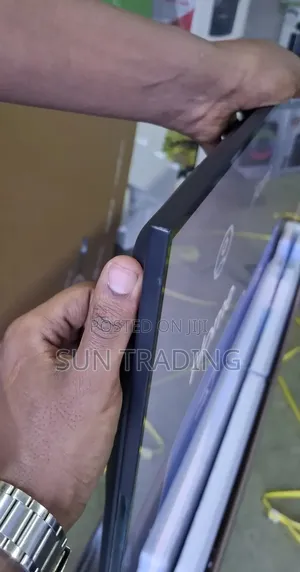 Syinix 75" Qled Smart Frameless Television