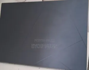 New Laptop Asus Zenbook 14 UX434 16GB Intel Core I7 SSD 1T