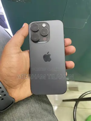 Apple iPhone 15 Pro 128 GB Black