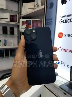 Photo - Apple iPhone 13 Mini 128 GB Black