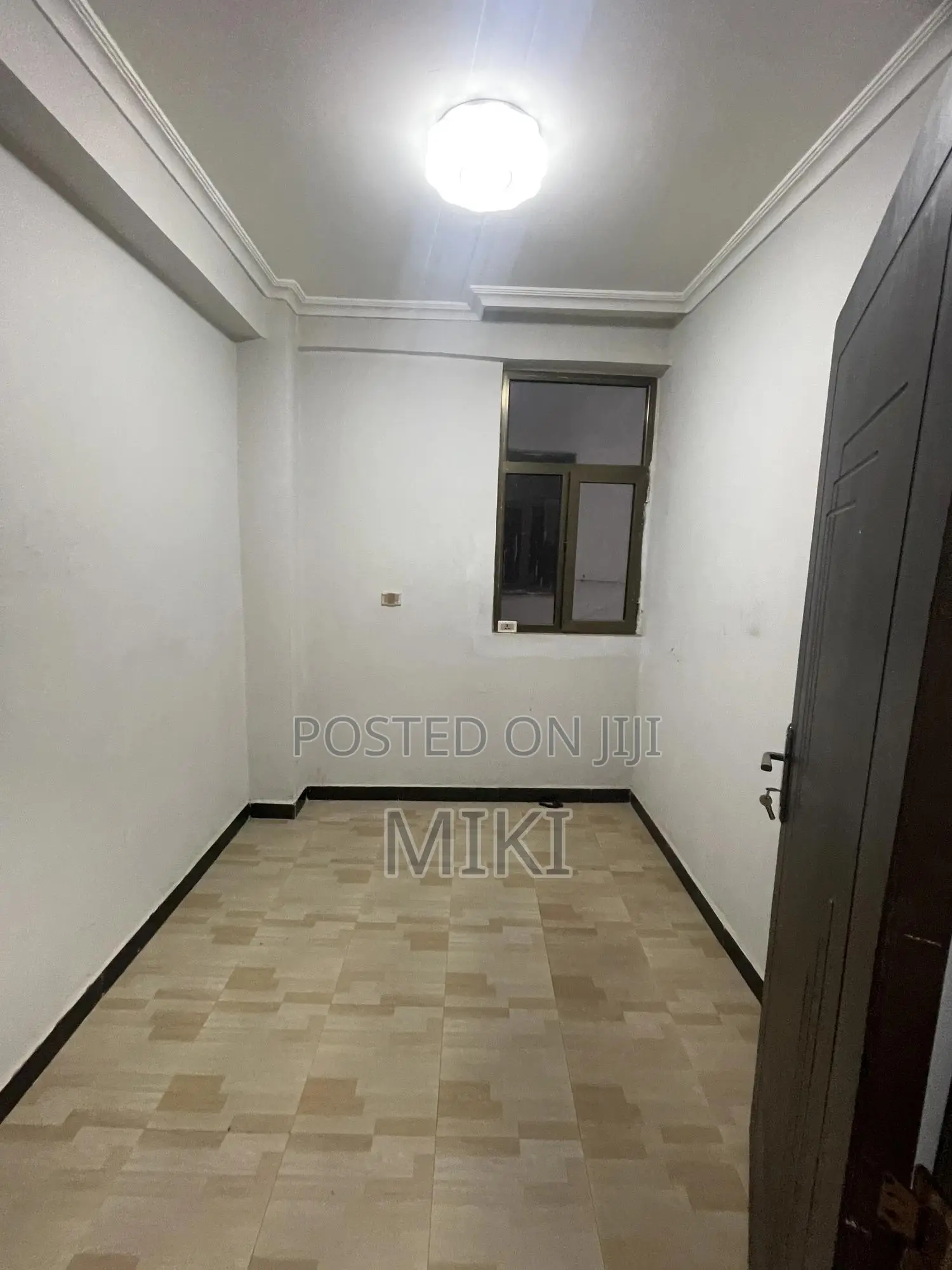 Furnished 3bdrm Apartment in Haile Garment, Nifas Silk-Lafto for sale