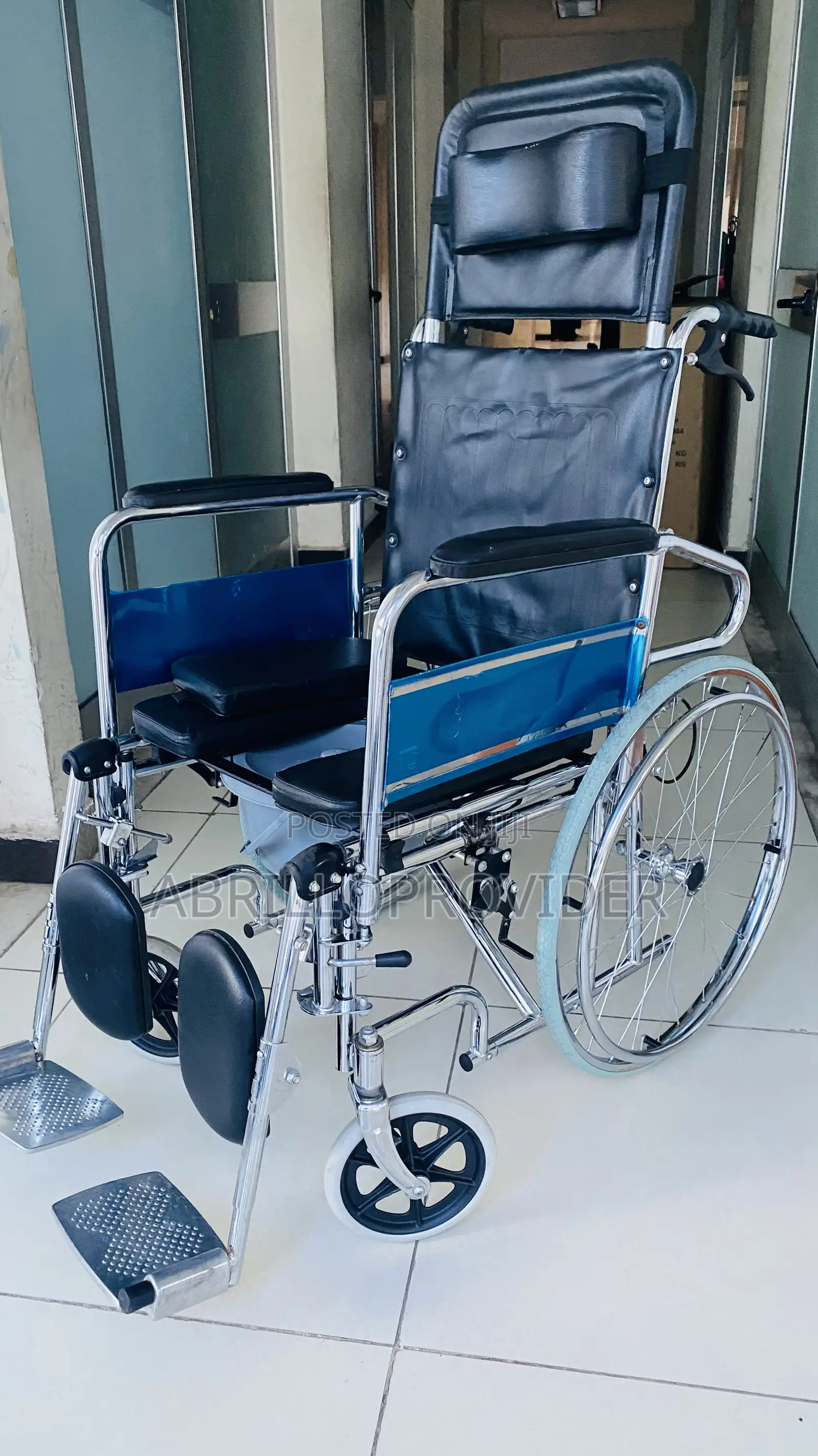 ዊልቸር ፖፖ ያላቸው Wheelchair፭wheelchair፱wheelchair፱wheelchair