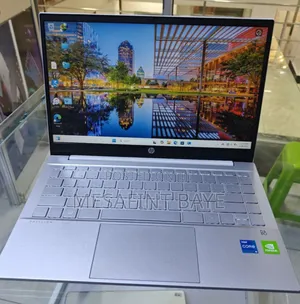 Photo - New Laptop HP Pavilion 11 8GB Intel Core I5 SSD 512GB