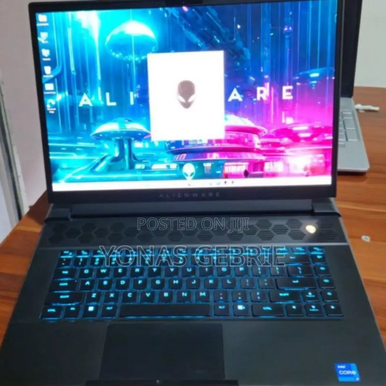 New Laptop Alienware Area-51m 16GB Intel Core I7 SSD 1T