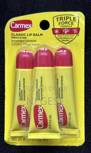 Photo - Carmex Classic Lip Balm, 0.35 Ounce (Pack Of 3)
