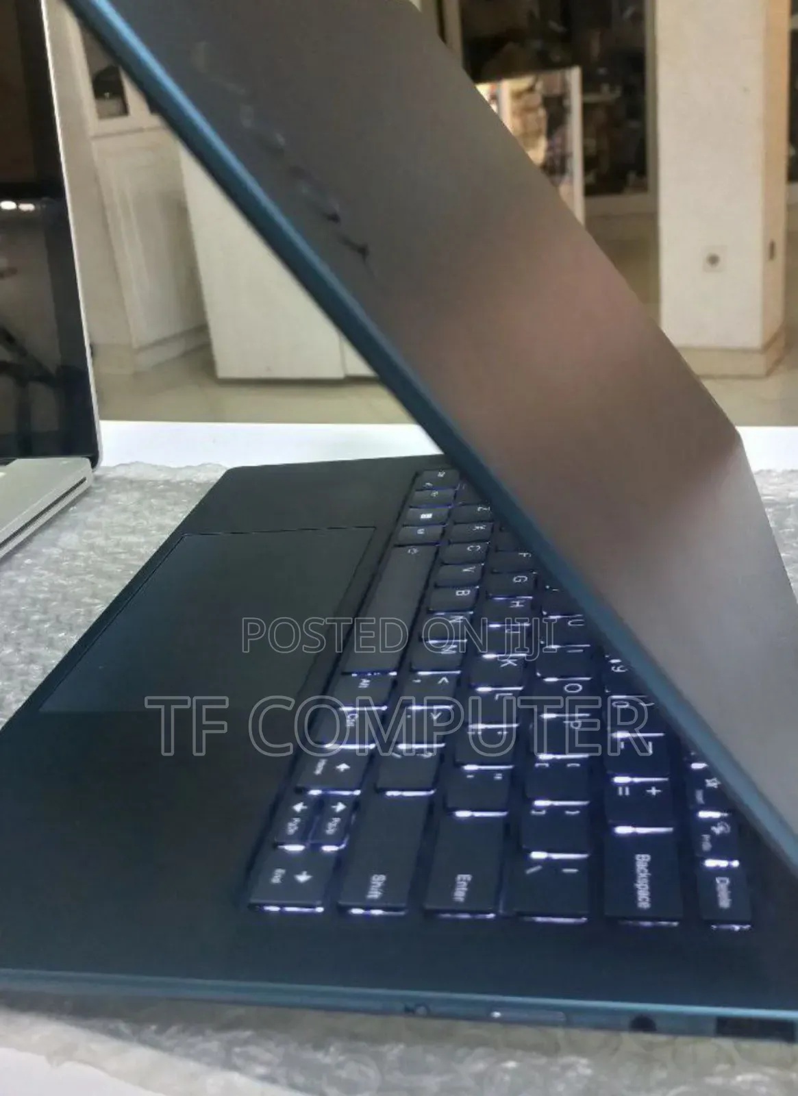 New Laptop Lenovo Yoga 7i 32GB AMD Ryzen 7 SSD 1T