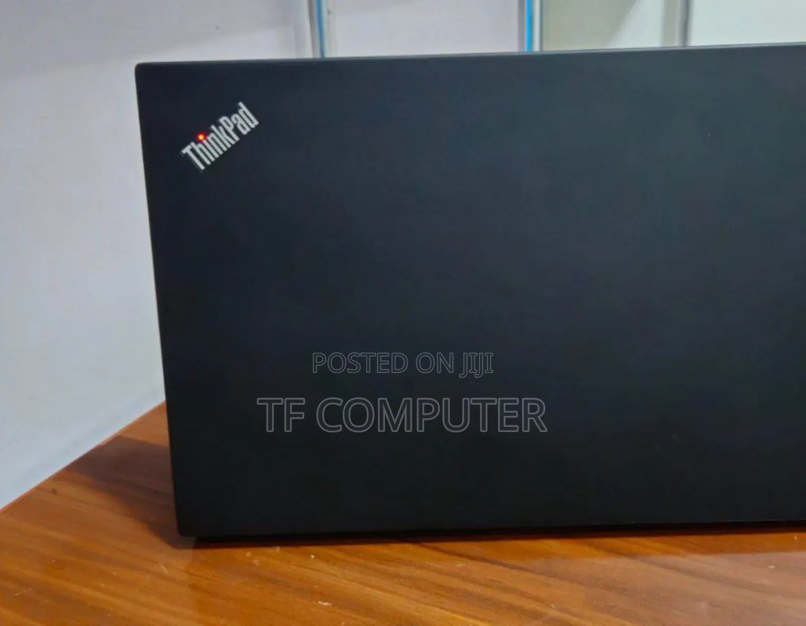 New Laptop Lenovo ThinkPad T495s 8GB Intel Core I7 SSD 256GB