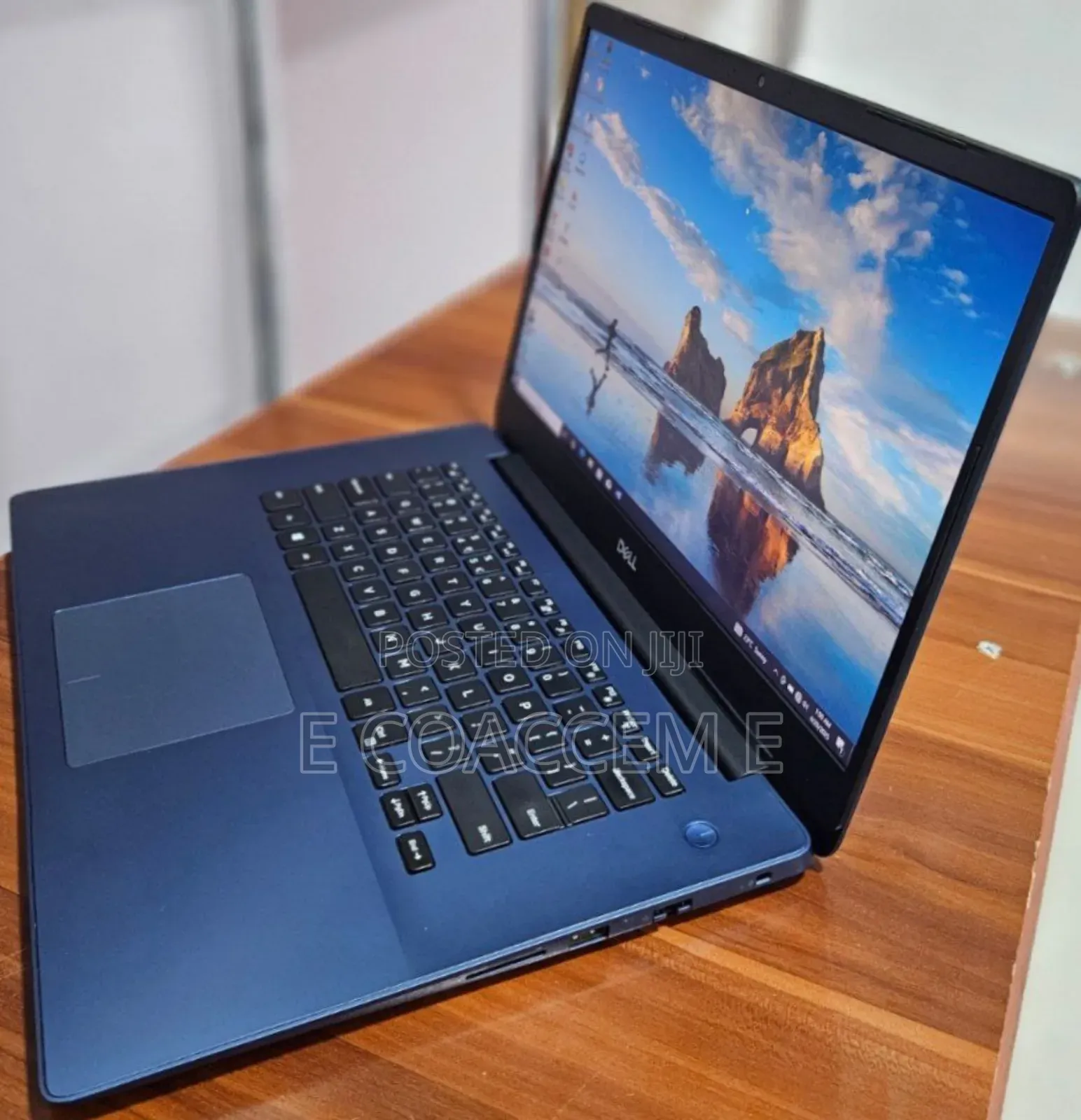 New Laptop Dell 8GB Intel Core I5 SSD 256GB