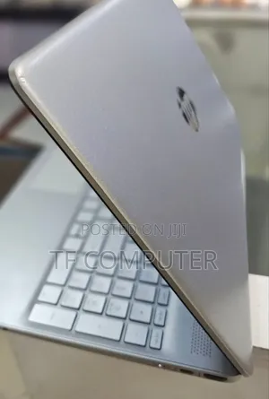 New Laptop HP Stream Notebook 12GB Intel Core I5 SSD 256GB