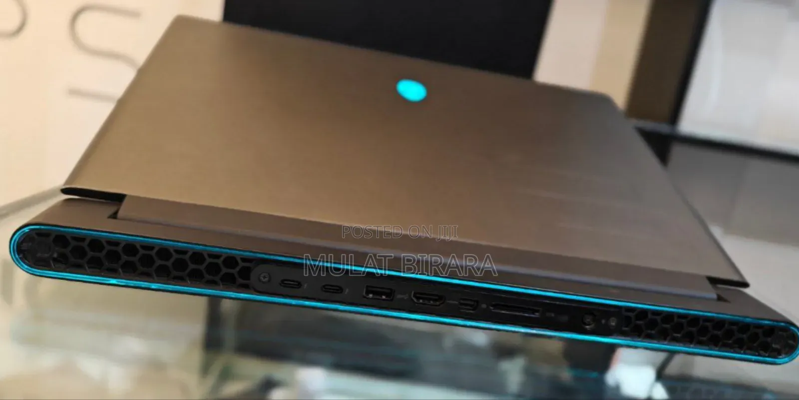 New Laptop Alienware M17x R2 32GB Intel Core I9 SSD 1T