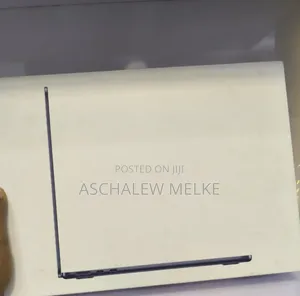 New Laptop Apple MacBook Air 2024 M3 13-Inch 16GB Apple M3 SSD 256GB