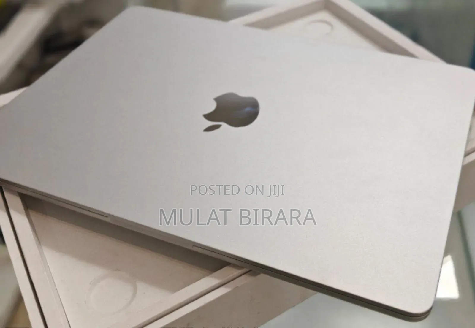 New Laptop Apple MacBook Air 2022 M2 8GB Intel Core M2 SSD 256GB