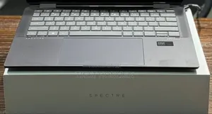 Photo - New Laptop HP Spectre 13 16GB Intel Core Ultra 7 SSD 1T