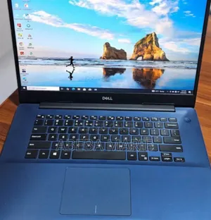 New Laptop Dell Inspiron 15 8GB Intel Core I5 SSD 256GB