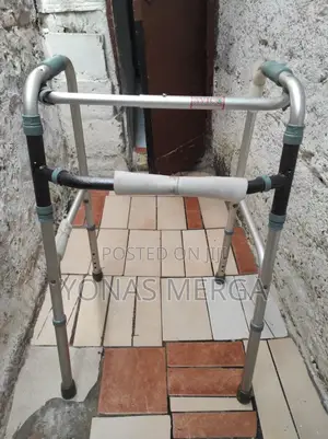 Walker ፶歉users Can Easily Modify the Walker's Height