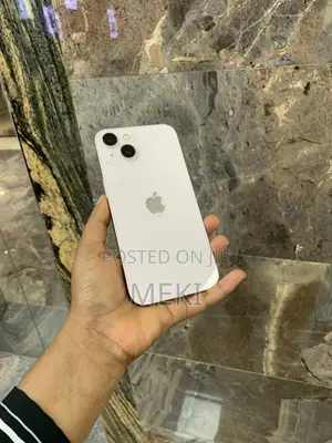 Apple iPhone 13 128 GB Pink