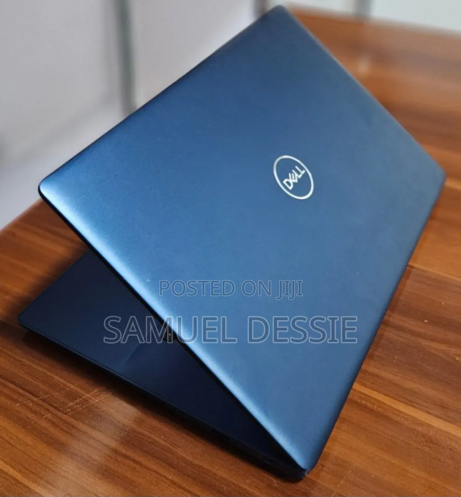 New Laptop Dell Inspiron 15 8GB Intel Core I5 SSD 256GB