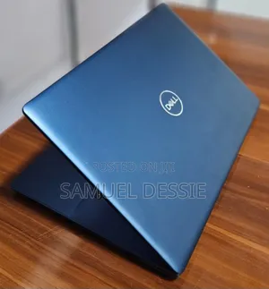 New Laptop Dell Inspiron 15 8GB Intel Core I5 SSD 256GB