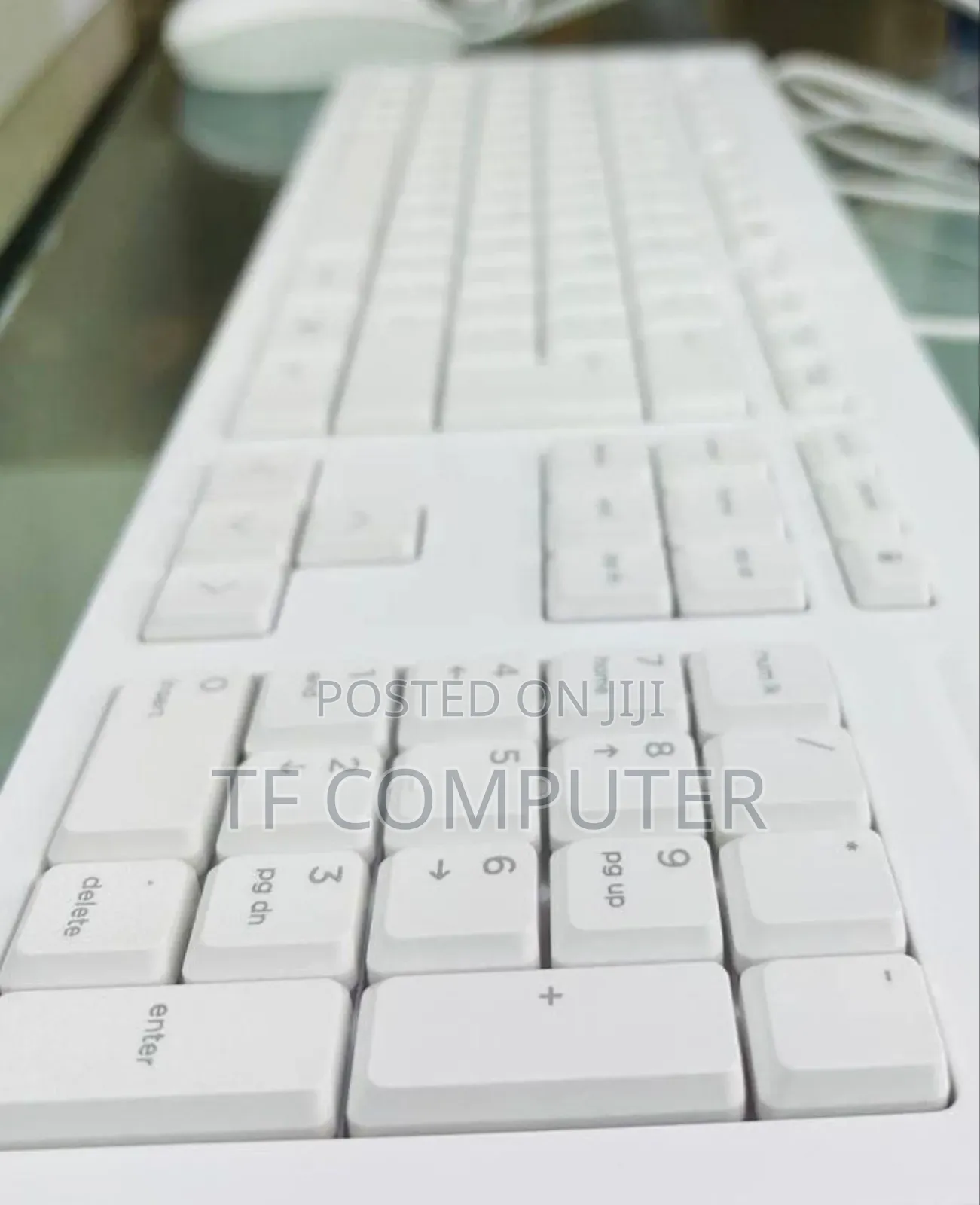 New HP ProOne 240 G10 All-in-One 8GB Intel Core I7 SSD 512GB