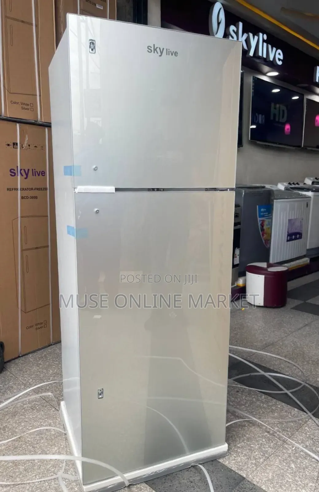 Sky Live 560 Glass Door Refrigerator