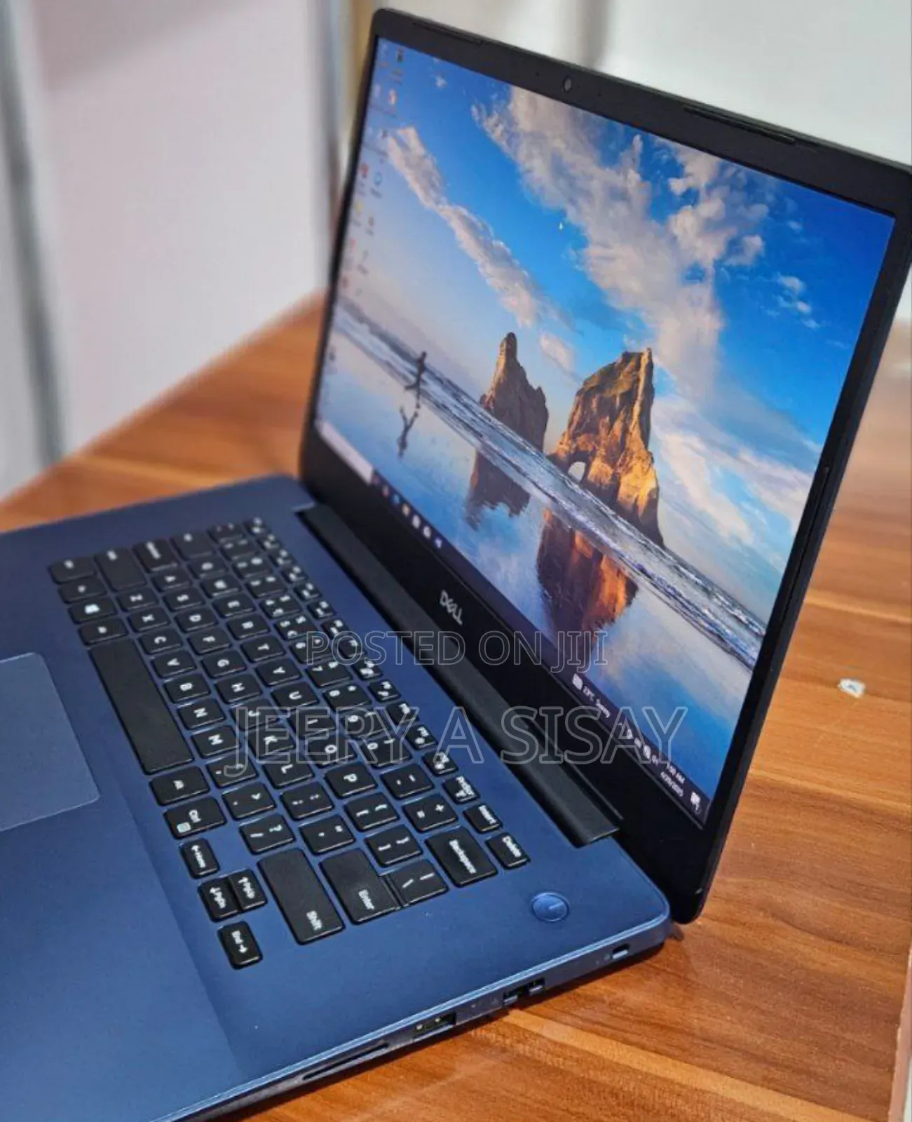 New Laptop Dell Inspiron 15 8GB Intel Core I5 SSD 256GB