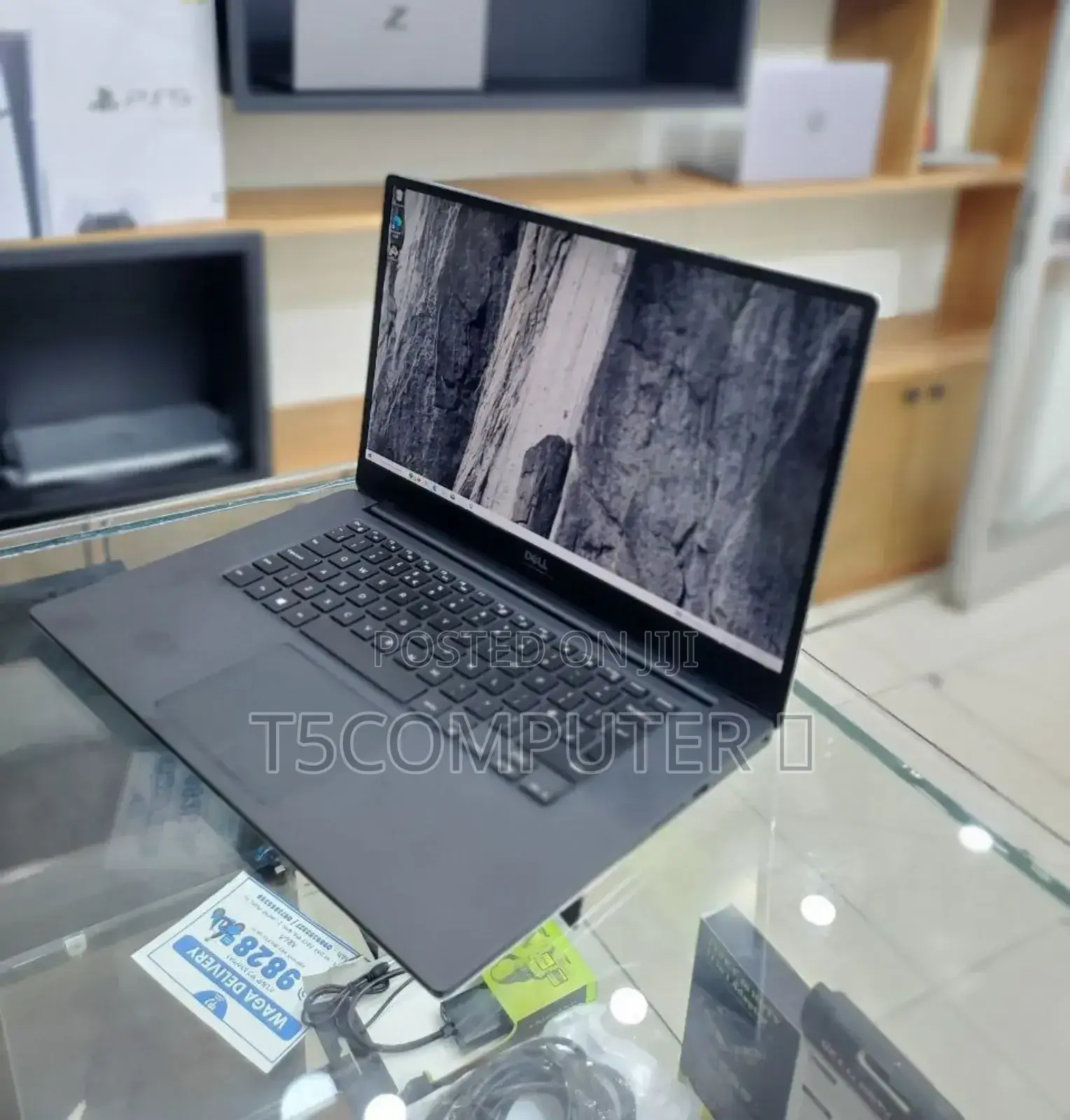 New Laptop Dell Precision 5540 32GB Intel Core I7 SSD 512GB