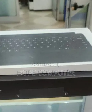 New Microsoft Surface Pro 11th Edition, a Copilot+ PC 16GB SSD 512GB