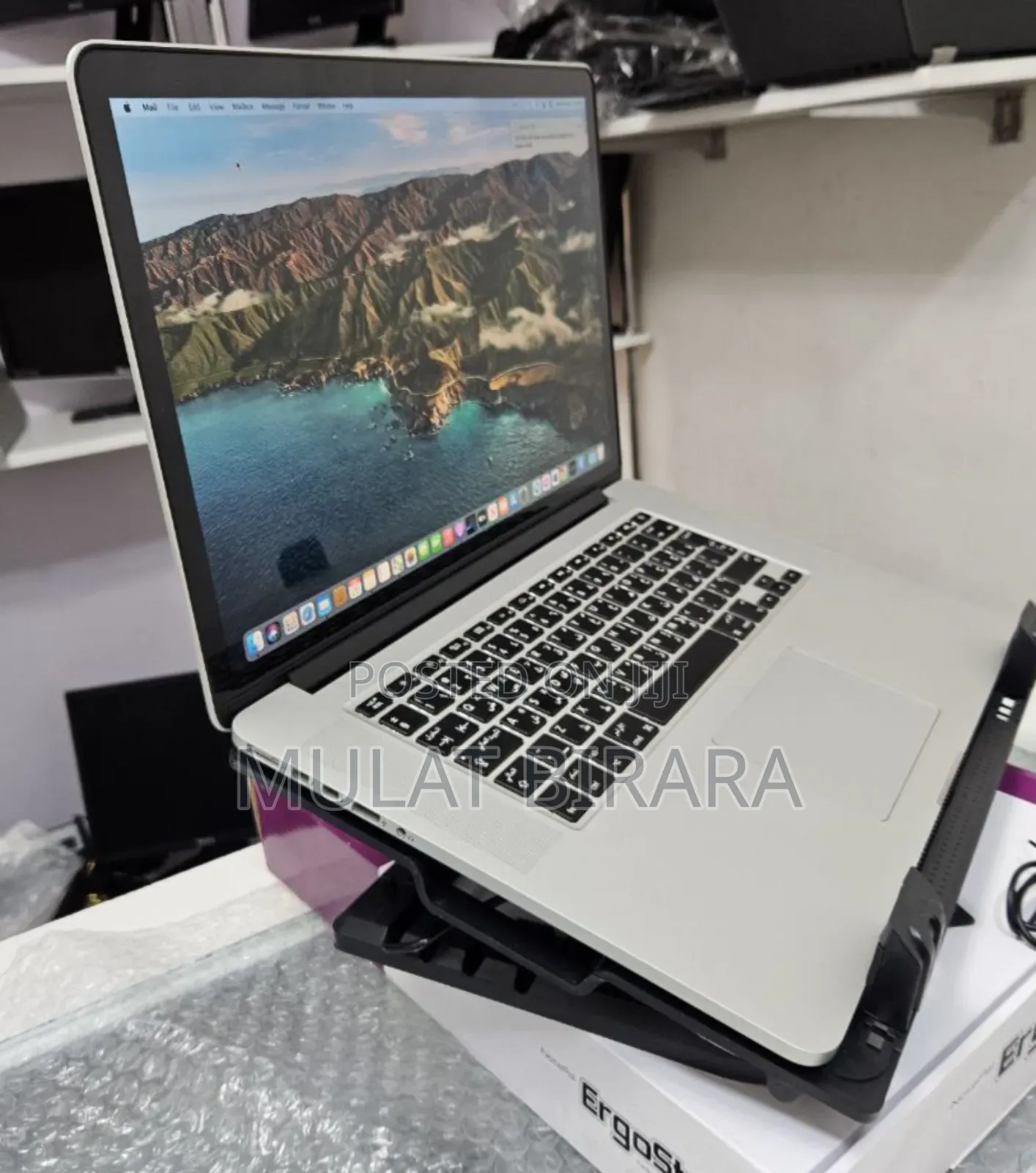 New Laptop Apple MacBook Pro 2015 16GB Intel Core I7 SSD 512GB