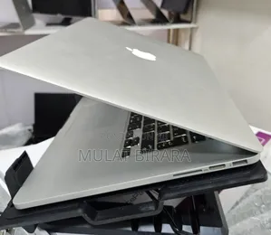 New Laptop Apple MacBook Pro 2015 16GB Intel Core I7 SSD 512GB