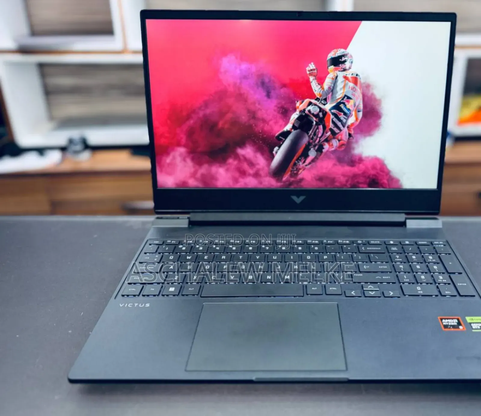 New Laptop HP Victus 15 16GB AMD Ryzen 5 SSD 512GB