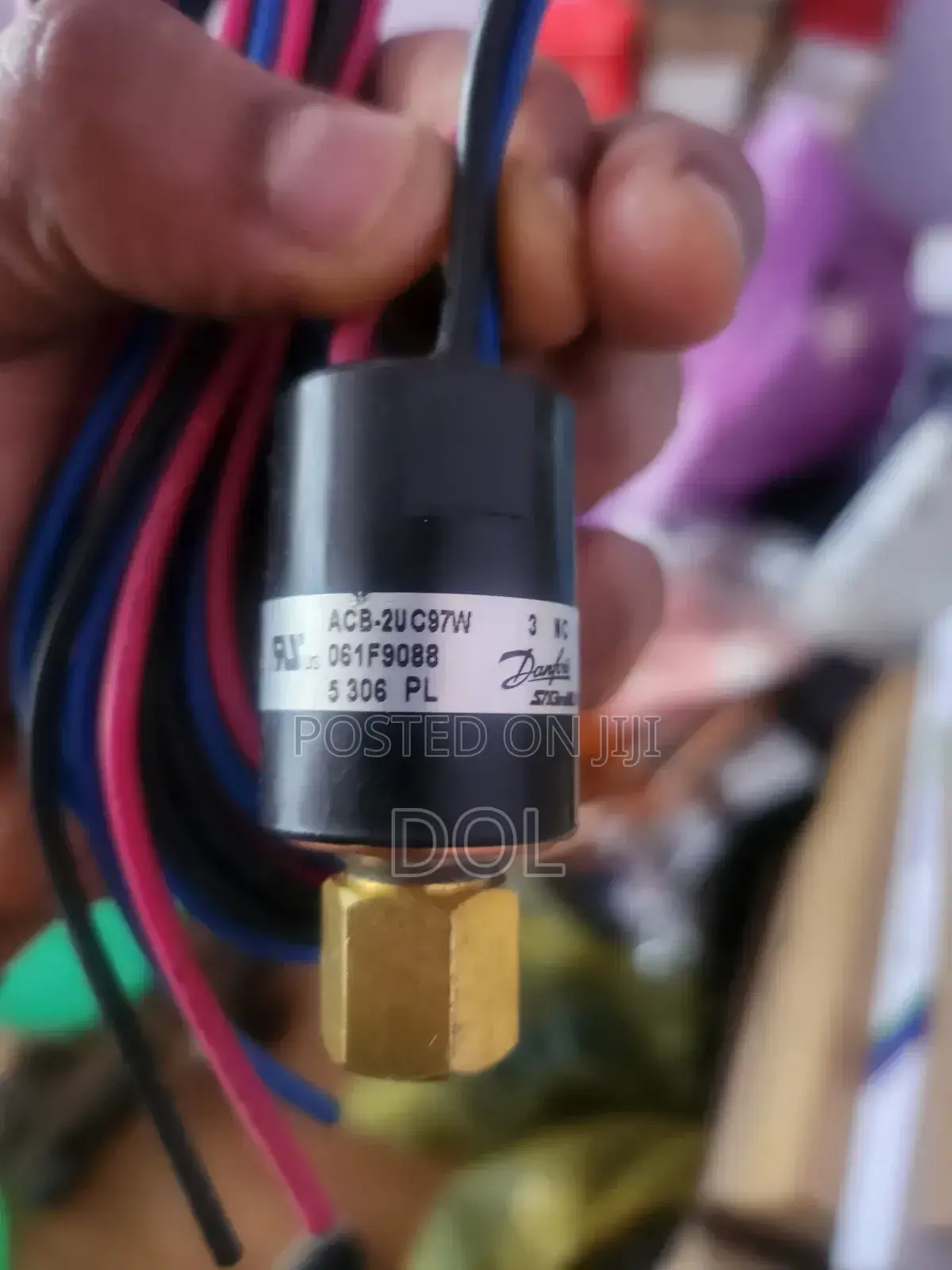 061f9088 Cartridge Pressure Switch