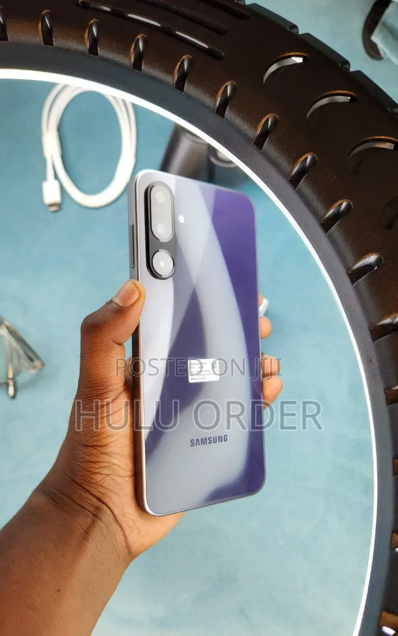 New Samsung Galaxy M16 128 GB Black