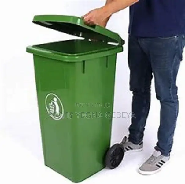 240l Outdoor Waste Bin With Lid
