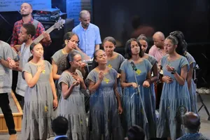 Shenshen Traditional Clothes