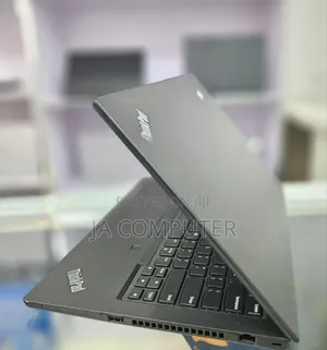 New Laptop Lenovo ThinkPad T495s 16GB AMD Ryzen 5 SSD 512GB