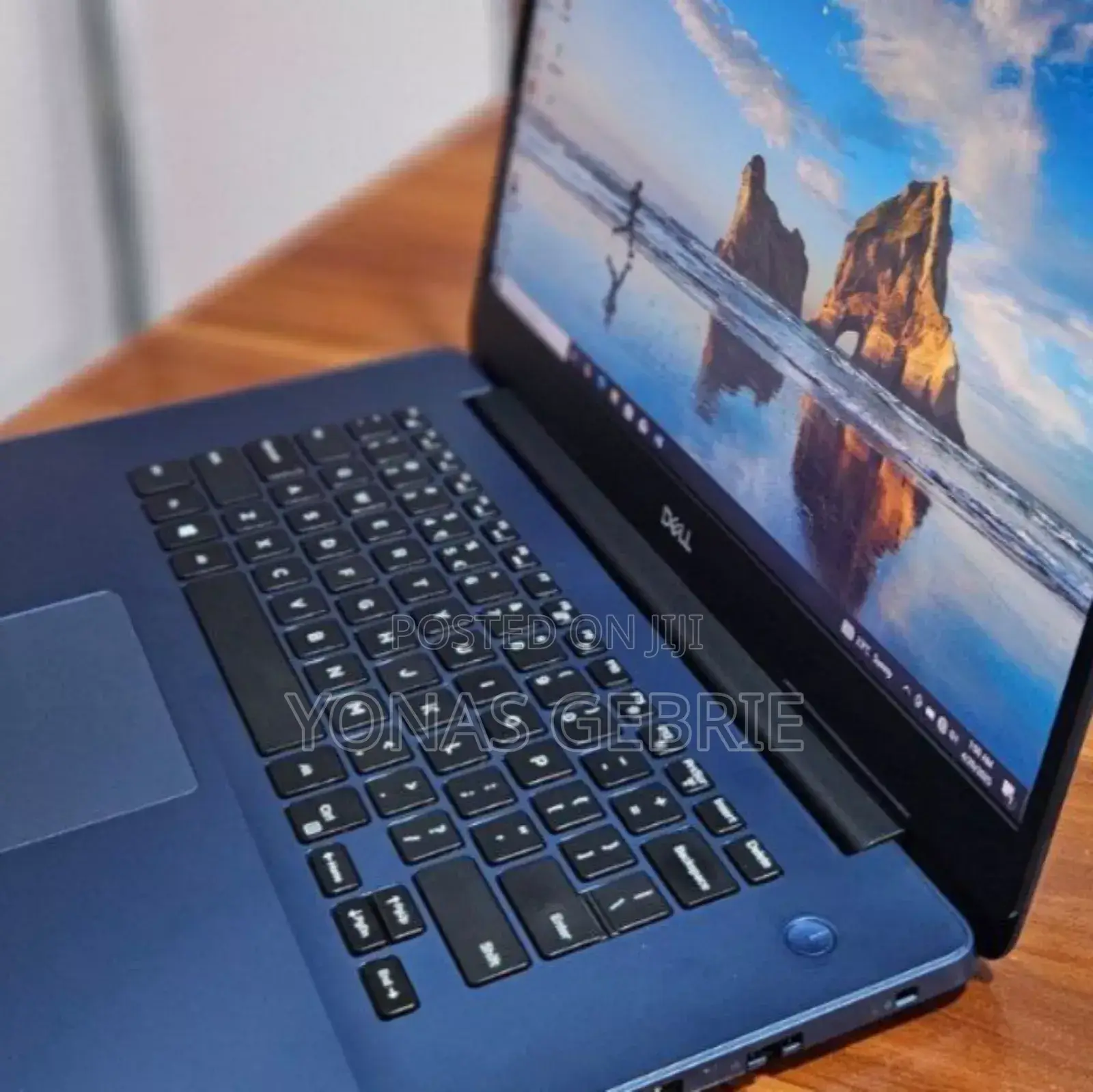 New Laptop Dell 16GB Intel Core I5 SSD 256GB