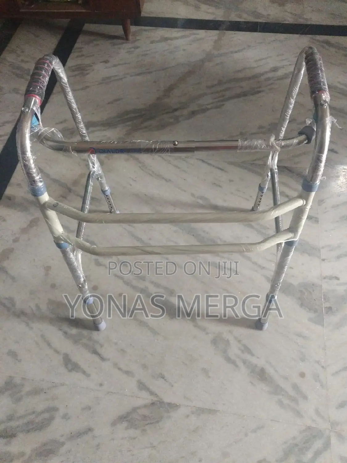 Old Aged,Walking Disabled፭竊walker፻蘙150kg Weight(Matt Finish)