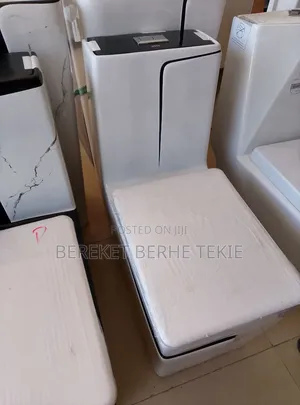 Atol Toilet Seat and Handwash Stand