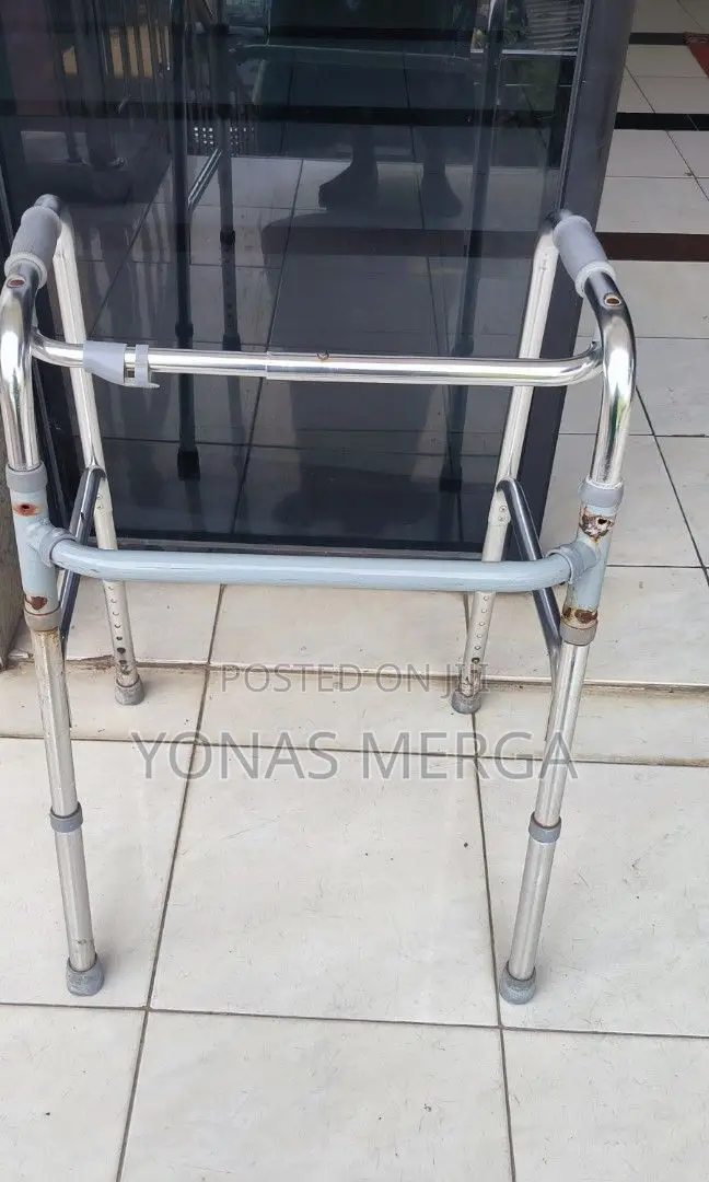 Walker፵將best Seller in Standard Walkers Walking Frames