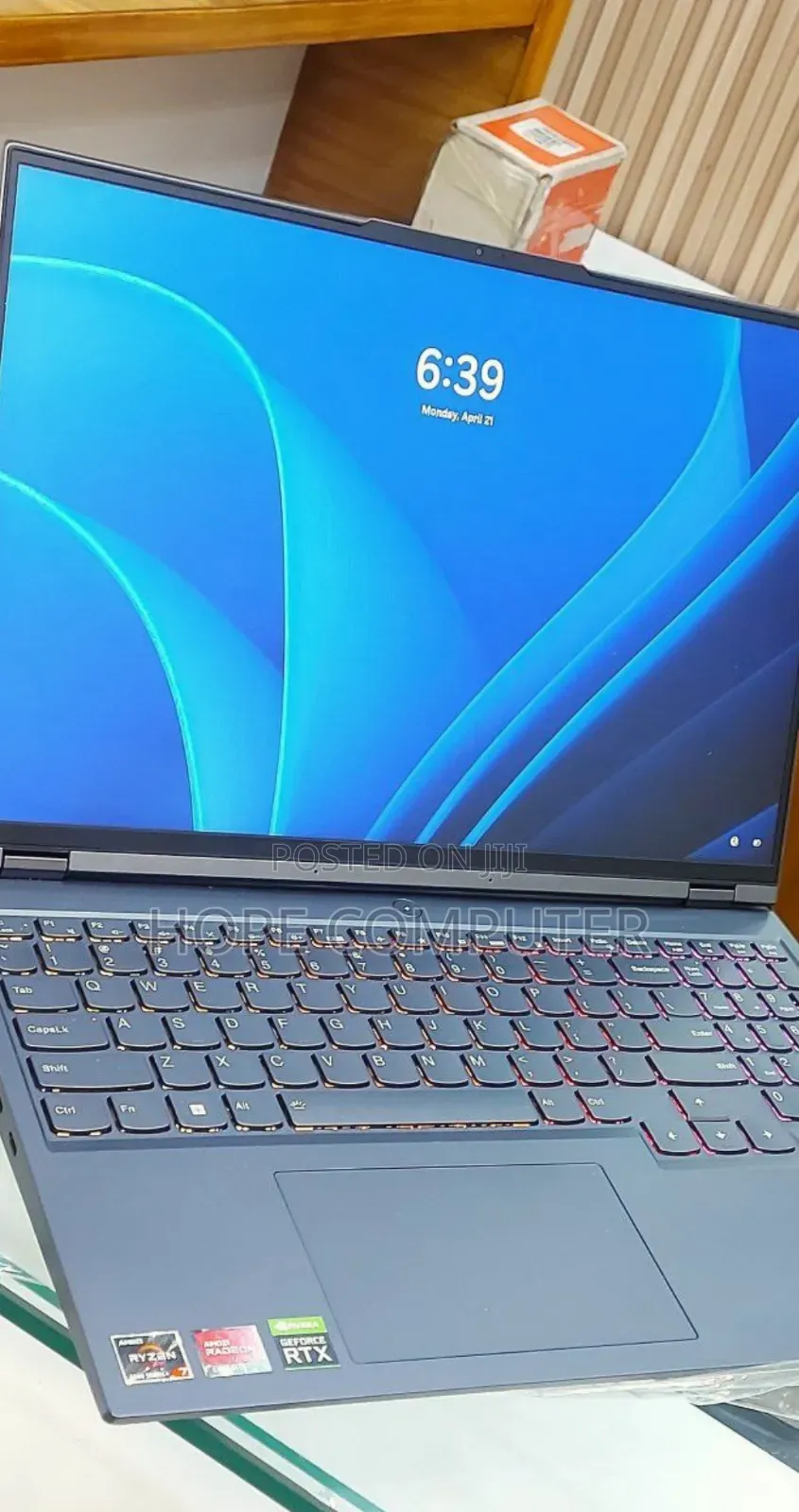 New Laptop Lenovo Legion 5 8GB AMD Ryzen 7 SSD 512GB