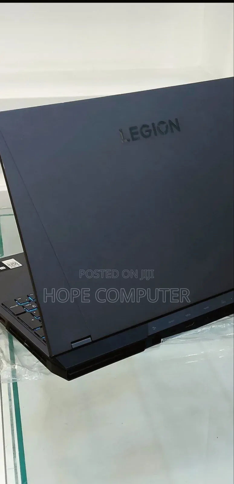 New Laptop Lenovo Legion 5 8GB AMD Ryzen 7 SSD 512GB