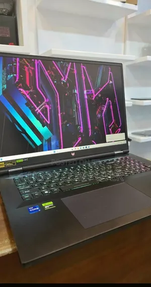 New Laptop Acer Predator Helios 18 PH18-71 16GB Intel Core I7 SSD 1T