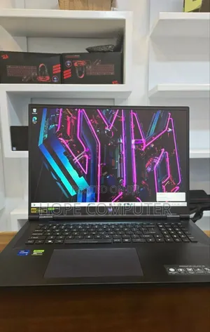 New Laptop Acer Predator Helios 18 PH18-71 16GB Intel Core I7 SSD 1T