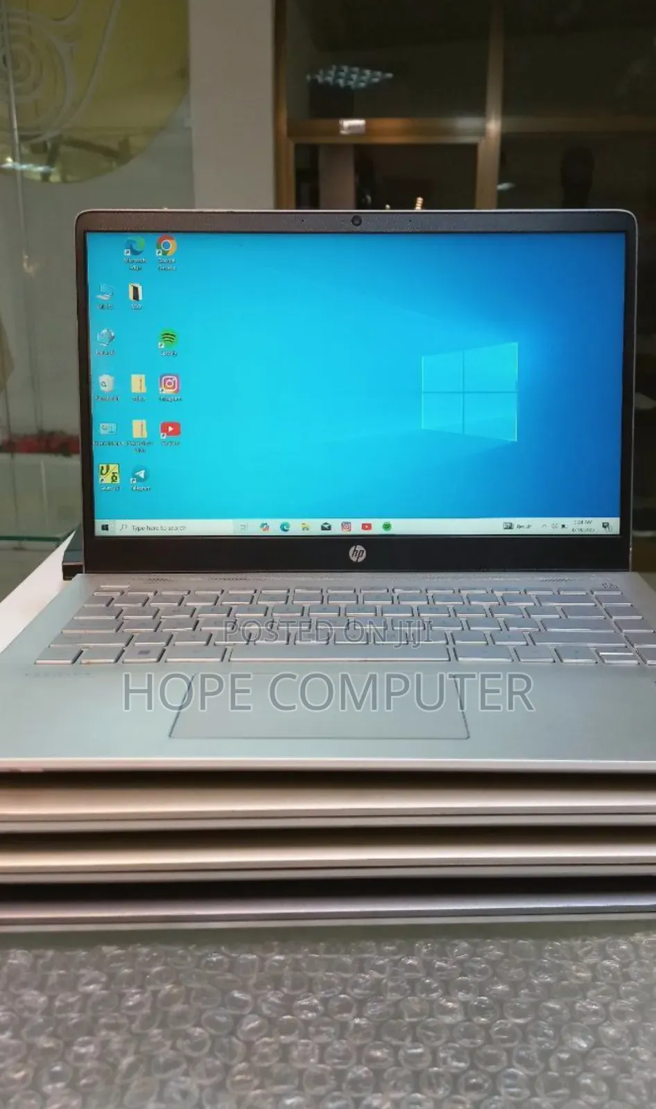 New Laptop HP Pavilion 15 8GB Intel Core I7 SSD 512GB