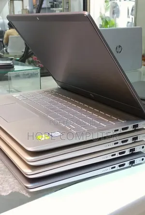 New Laptop HP Pavilion 15 8GB Intel Core I7 SSD 512GB