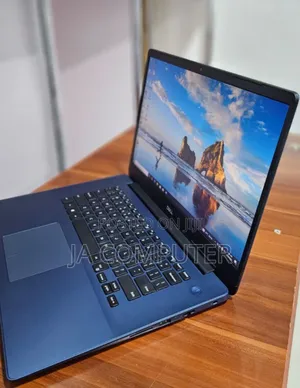 Photo - New Laptop Dell Inspiron 15 16GB Intel Core I5 SSD 512GB