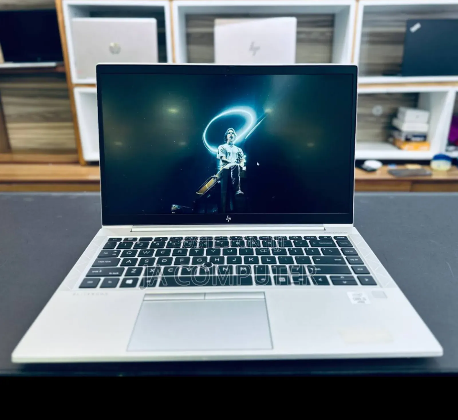 New Laptop HP EliteBook 840 G7 16GB Intel Core I5 SSD 512GB