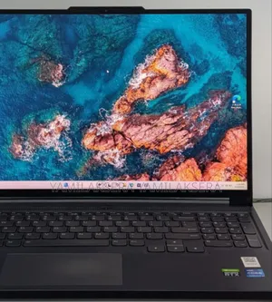 New Lenovo Legion Y7000P IRX9 Gaming Laptop 16GB Intel Core I7 SSD 1T