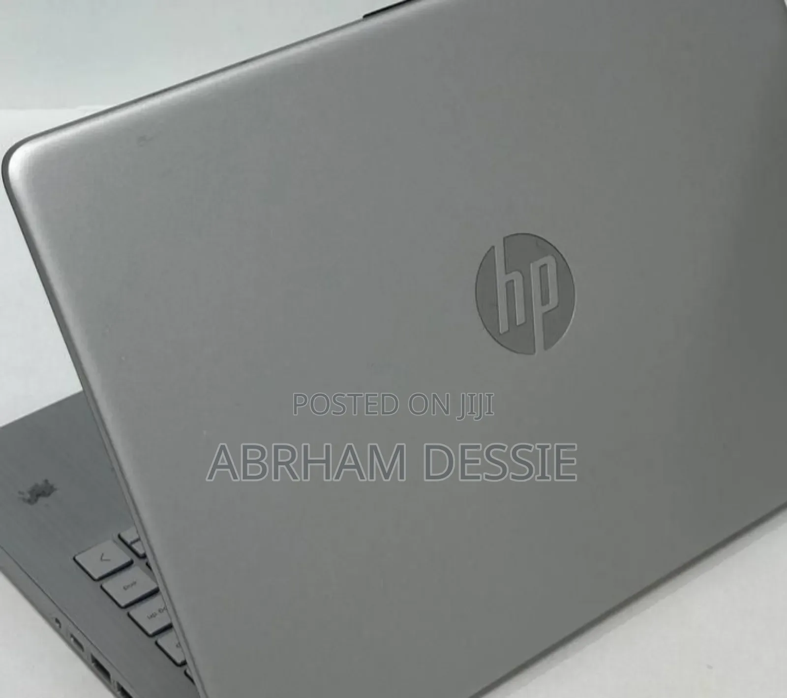 New Laptop Apple MacBook Pro 2019 4GB Intel Core I3 SSD 512GB